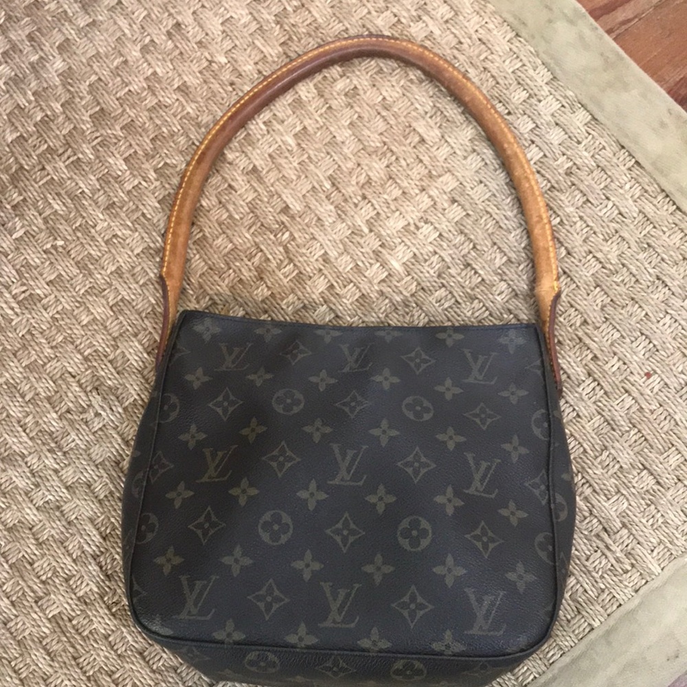 Louis Vuitton Purse Looping MM